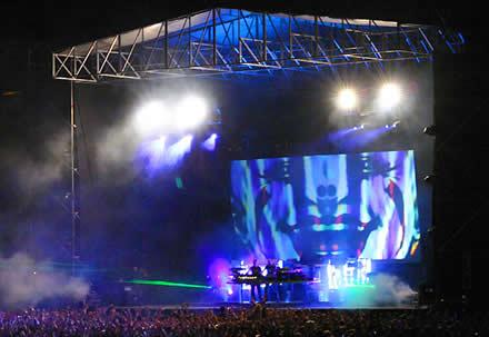 On Sunday last, the 24th October, The Chemical Brothers played live at San Carlos De Apoquindo, in Santiago, Chile. 