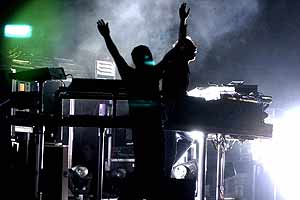 Chemical Brothers Live in Sao Paulo, Brazil, October 2004